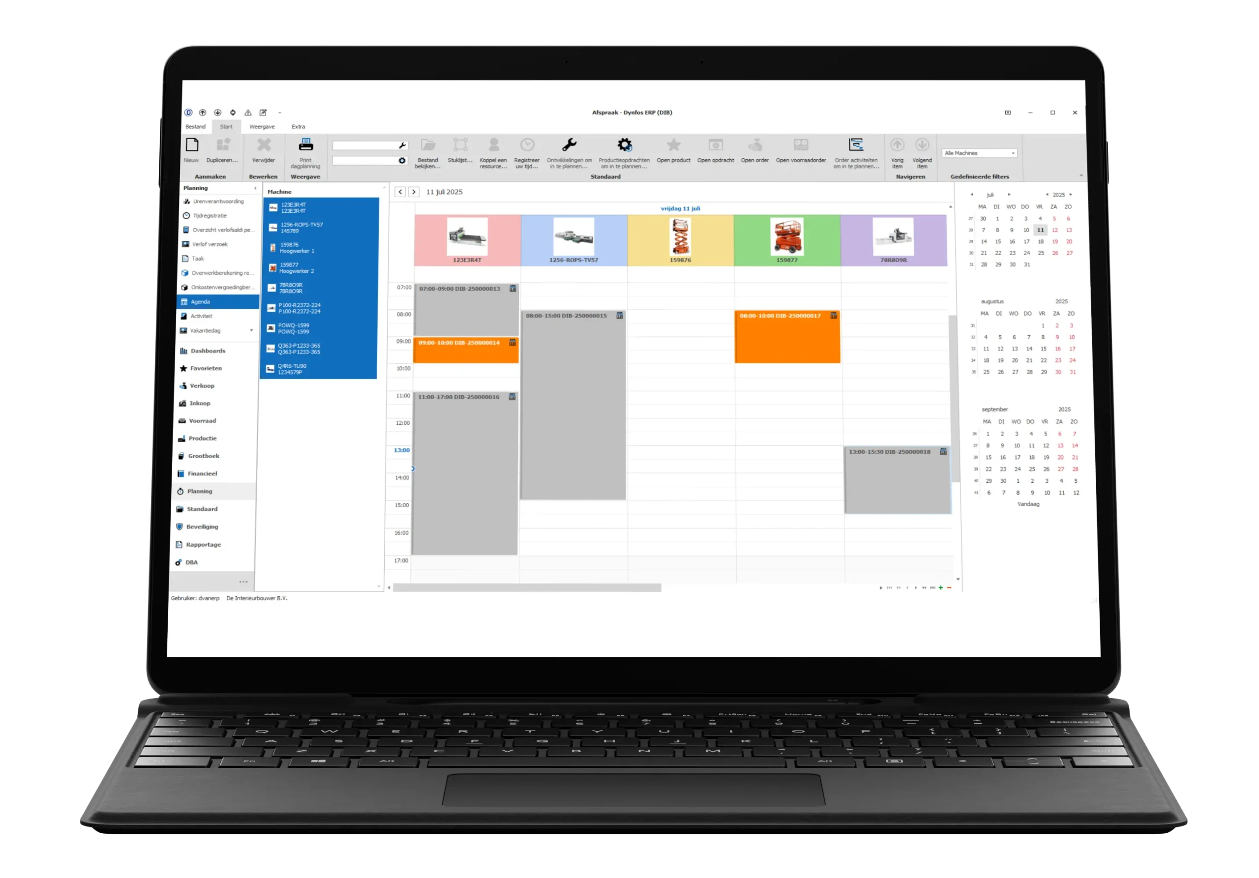 aptop met ERP-agendaweergave waarin de planning van machines en productieopdrachten voor 11 juli 2025 wordt getoond, met kleurgecodeerde tijdsloten en machineoverzicht.